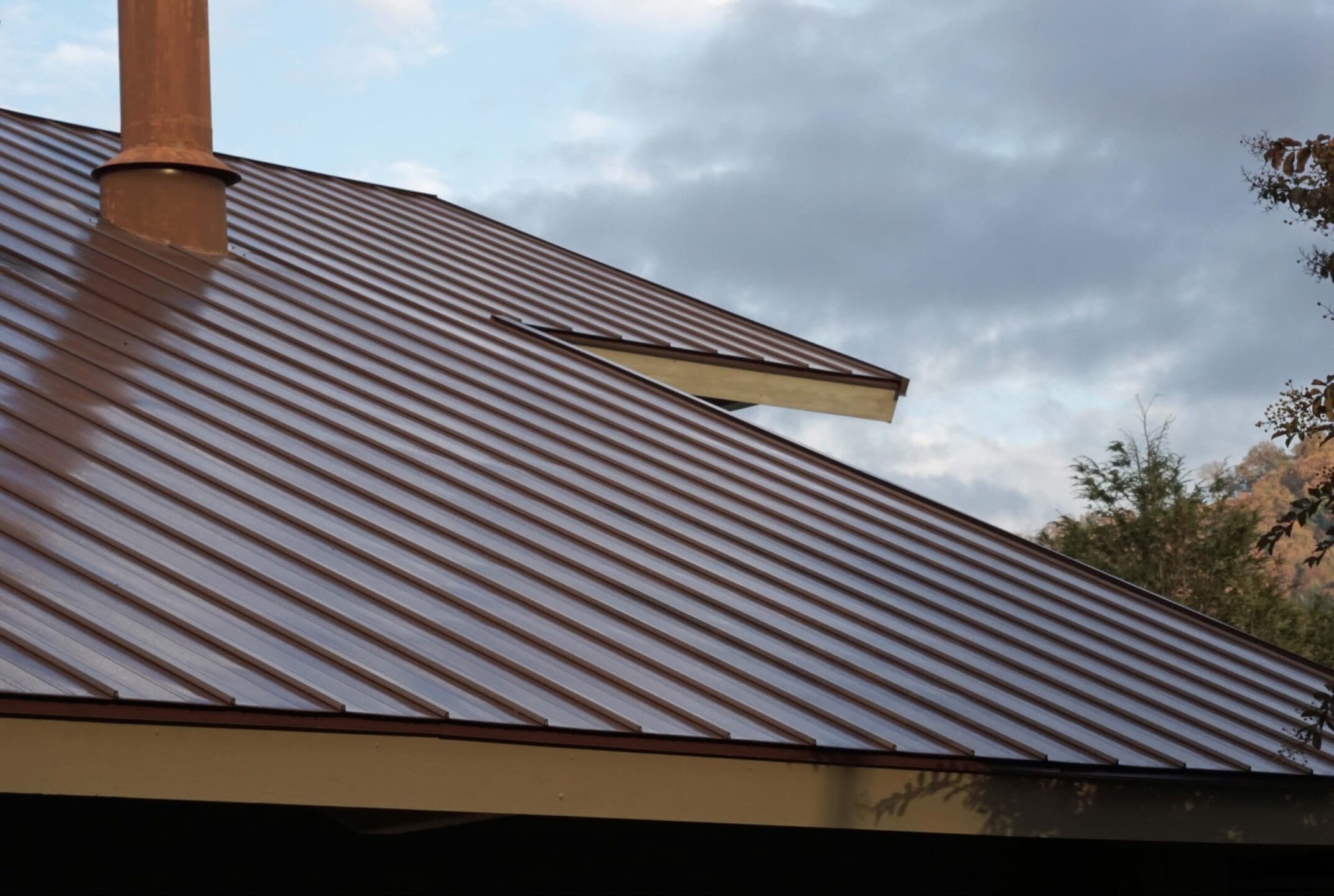 Standing seam metal roof installed by Advanced Roofing and RainGutters